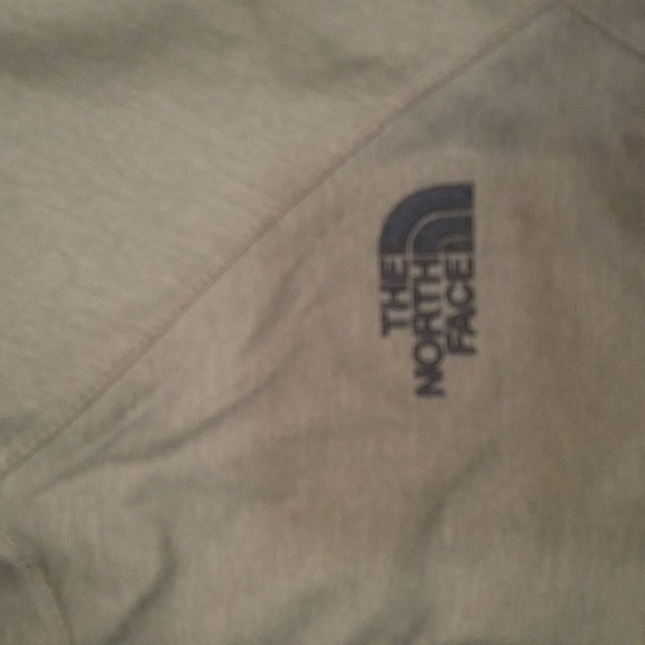 The North Face Dry Vent Stow in Pocket Women's XS Jacket - Picture 2 of 14